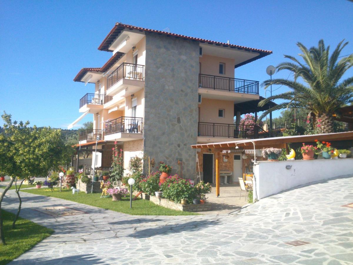Appartamento Sofia & Lakis House Ormos Panagias Esterno foto